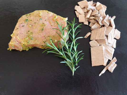 Mageres Steak in Kräuterbutter